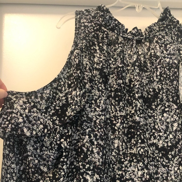 Women’s Parker cold shoulder Blouse - Picture 4 of 8
